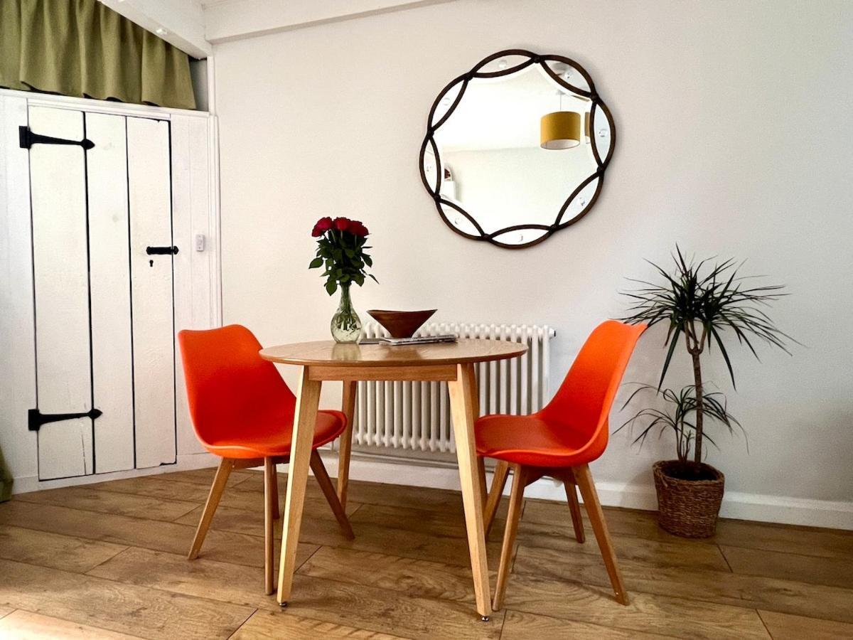 Cosy Weavers Cottage - Heart Of Frome Luaran gambar